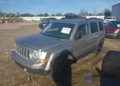 2015 Jeep Patriot Altitude Edition z USA, uszkodzony, nr VIN 1C4NJPBA1FD429683
